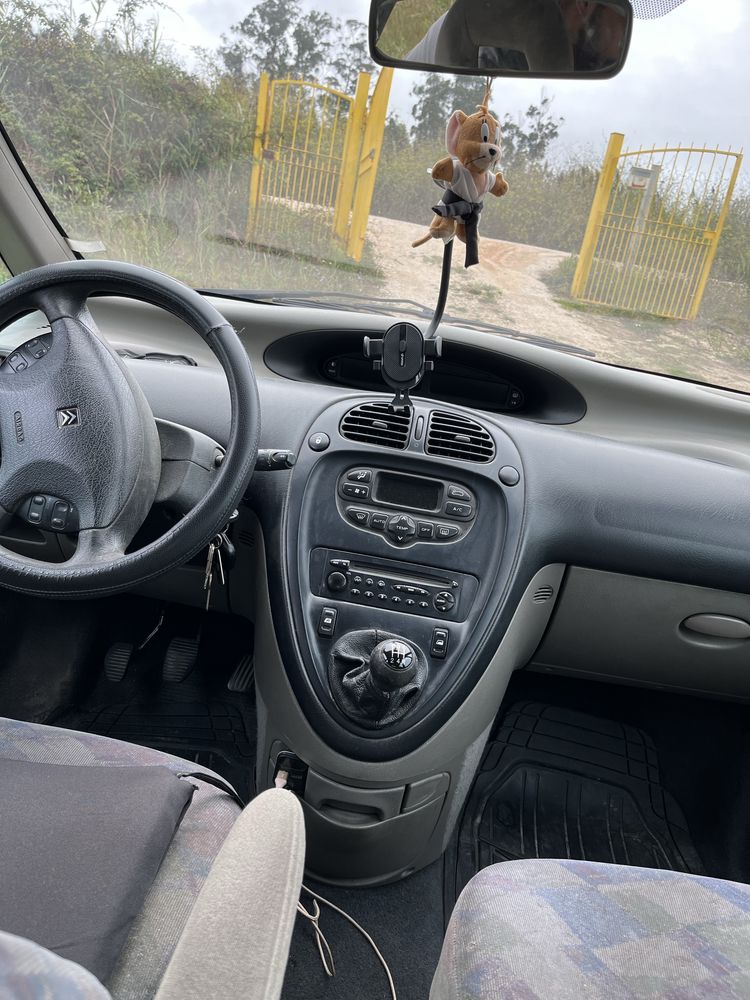 Xsara picasso 2001