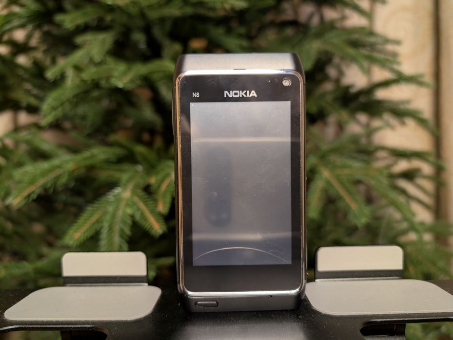 Мобільний телефон Nokią n8