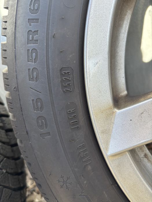 Koła zimowe renault clio 195/55 r 16 et45