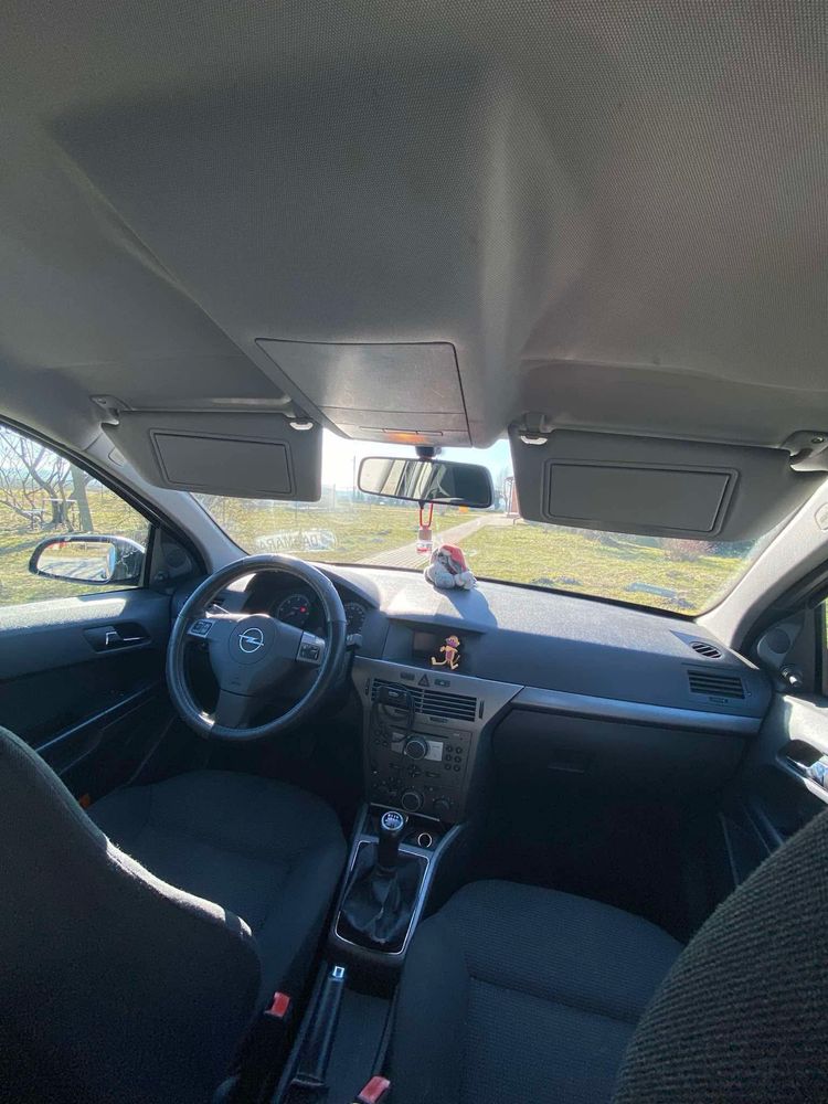 Sprzedam Opel Astra H 1.9cdti 2006r.