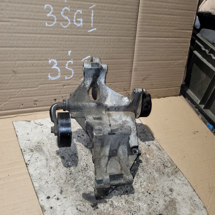 Łapa mocowanie alternatora vw sharan galaxy Alhambra mk1 1.9TDI 1998r