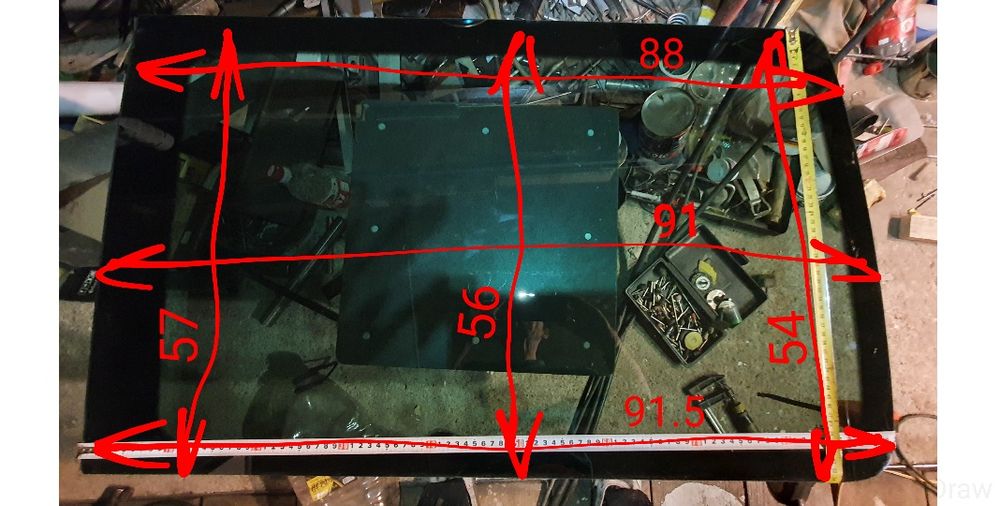 Скло бічне на VW Caddy. Скло Фольксваген Кадді.