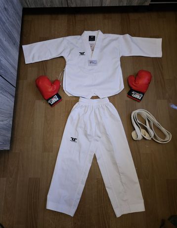 Форма для борьбы, теквандо, добок, кимоно, перчатки 5 - 6 лет