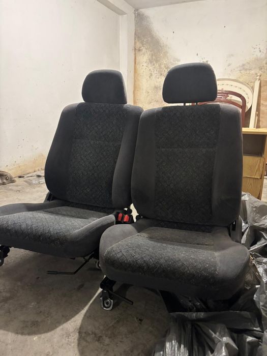 Bancos ej8 como novo