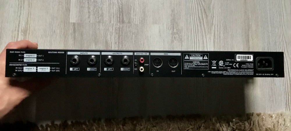 TC Electronic C300 dual stereo gate/ compressor
