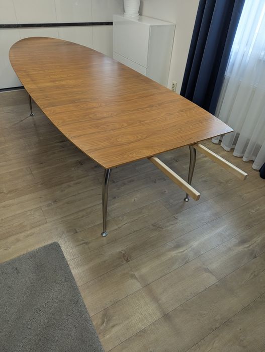 Універсальний розкладний стіл