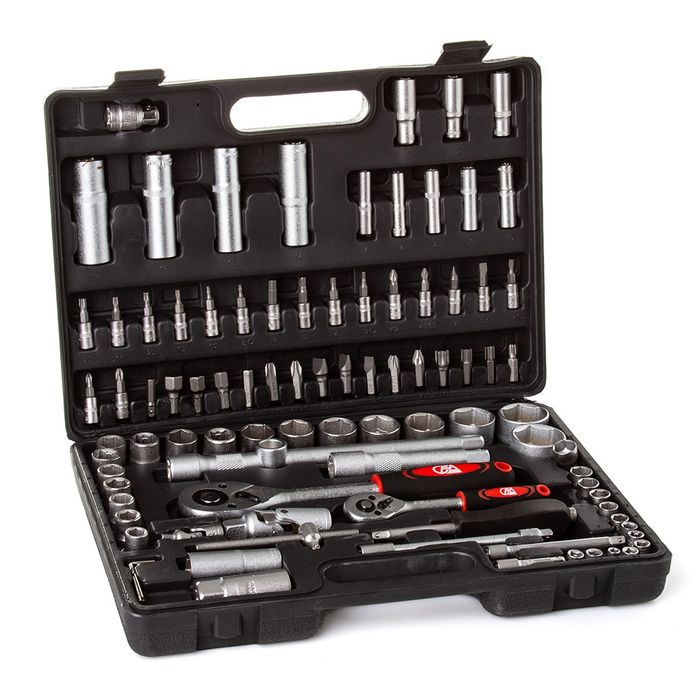 Nowy zestaw kluczy nasadowych 94 el.