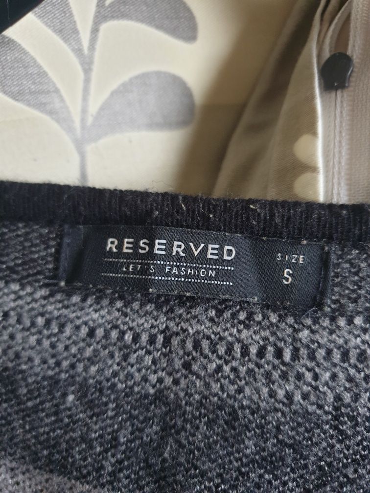 Elegancki kardigan marki Reserved. Rozmiar S