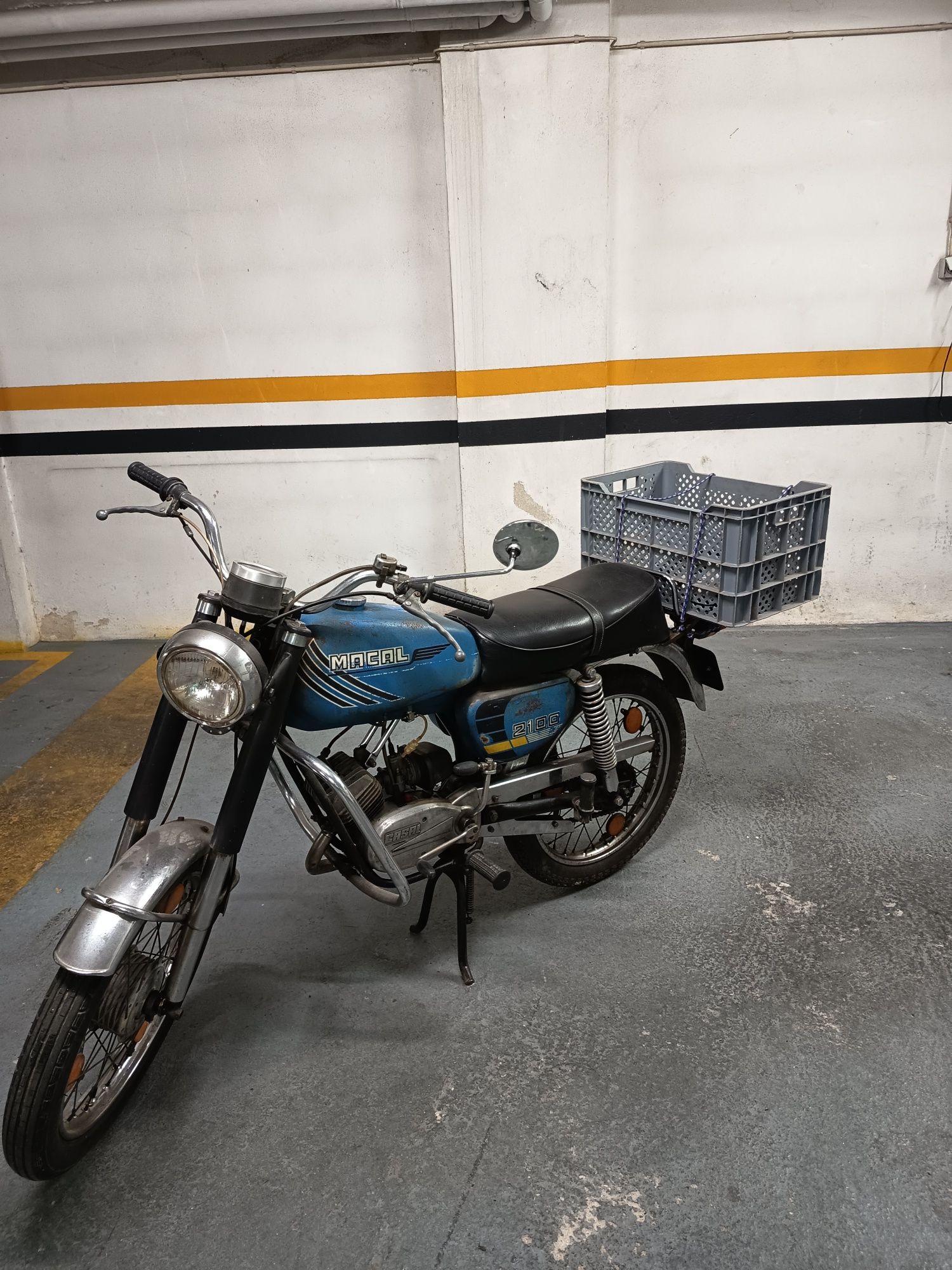 Macal 2100 e Yamaha CT50
