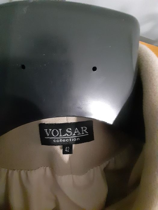 Продам жіноче пальто  42 розмір