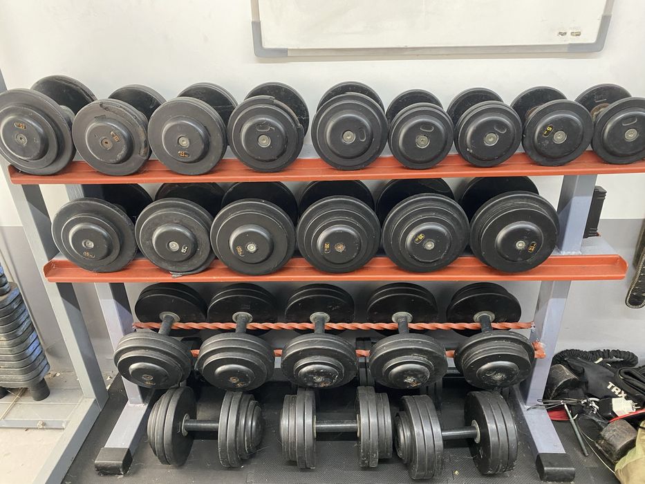 Conjunto de máquinas de Musculação / Ginásio