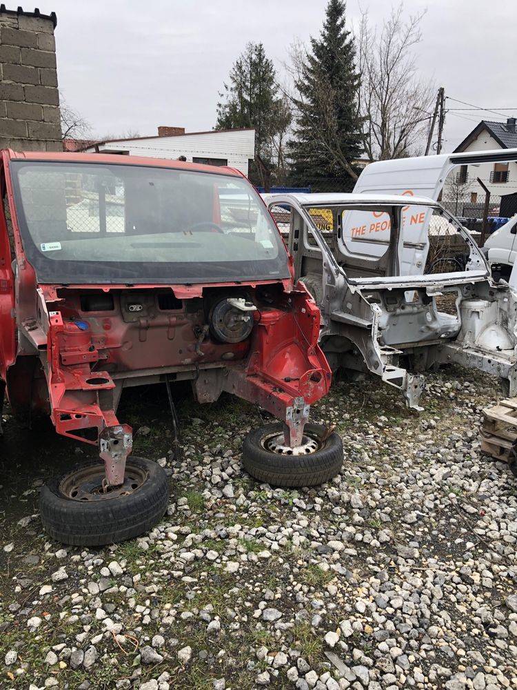 Ćwiartka bok poszycie Renault Trafic, Opel Vivaro 01-14r