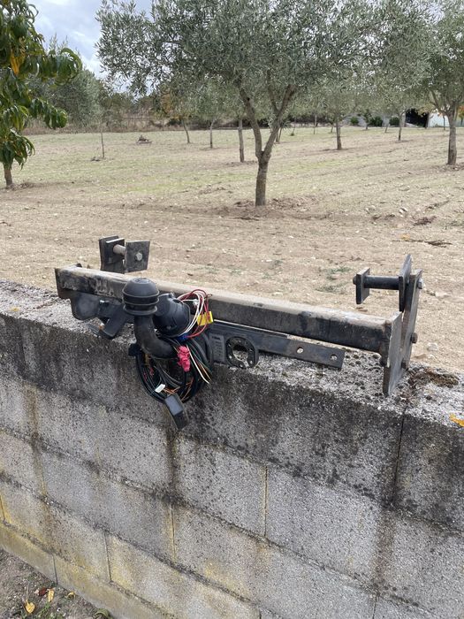 Engate reboque peugeot expert