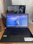 ноутбук ASUS Vivobook X556UQ