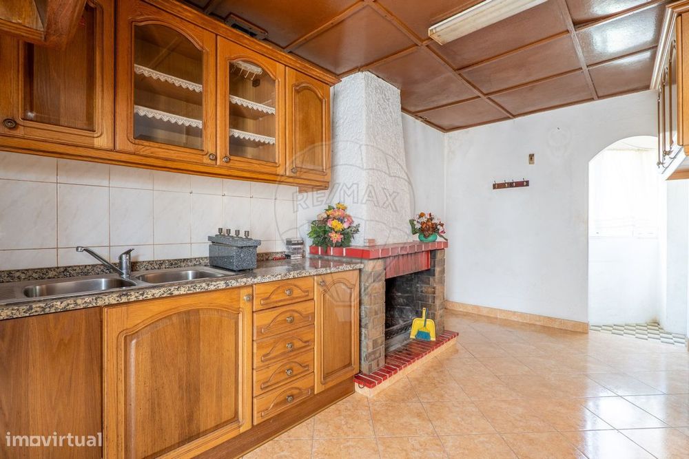 Moradia T2 para venda