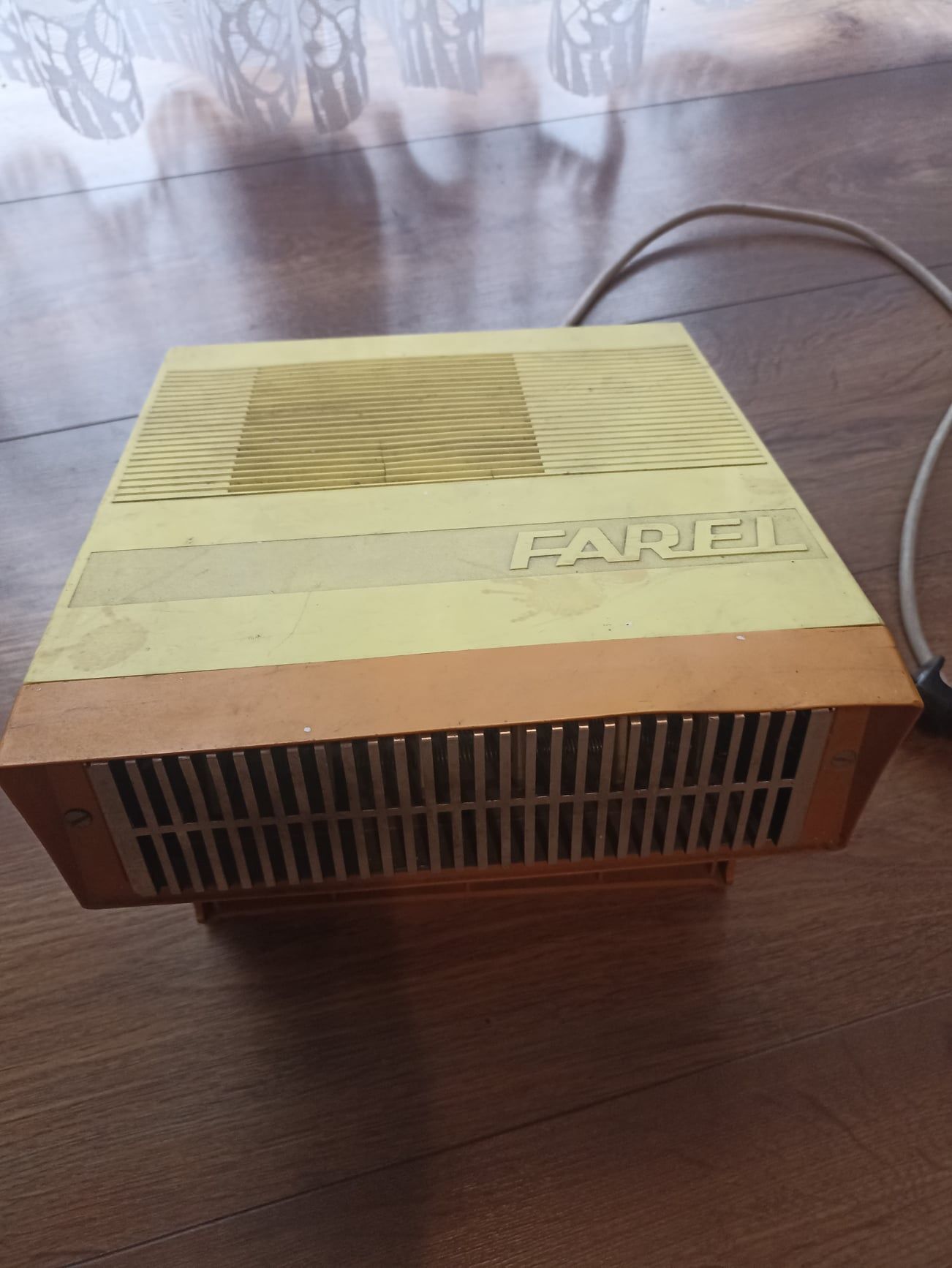 Stara farelka PRL farel retro grzejnik