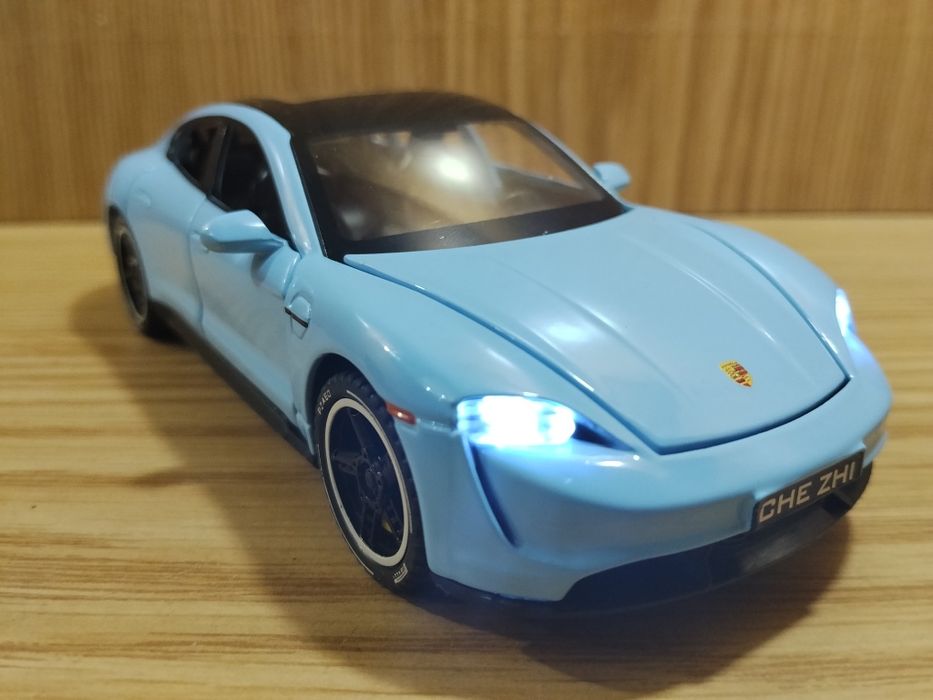 Модели Porsche Toycan 1:32 Автоэксперт Металл свет звук инерция Порш