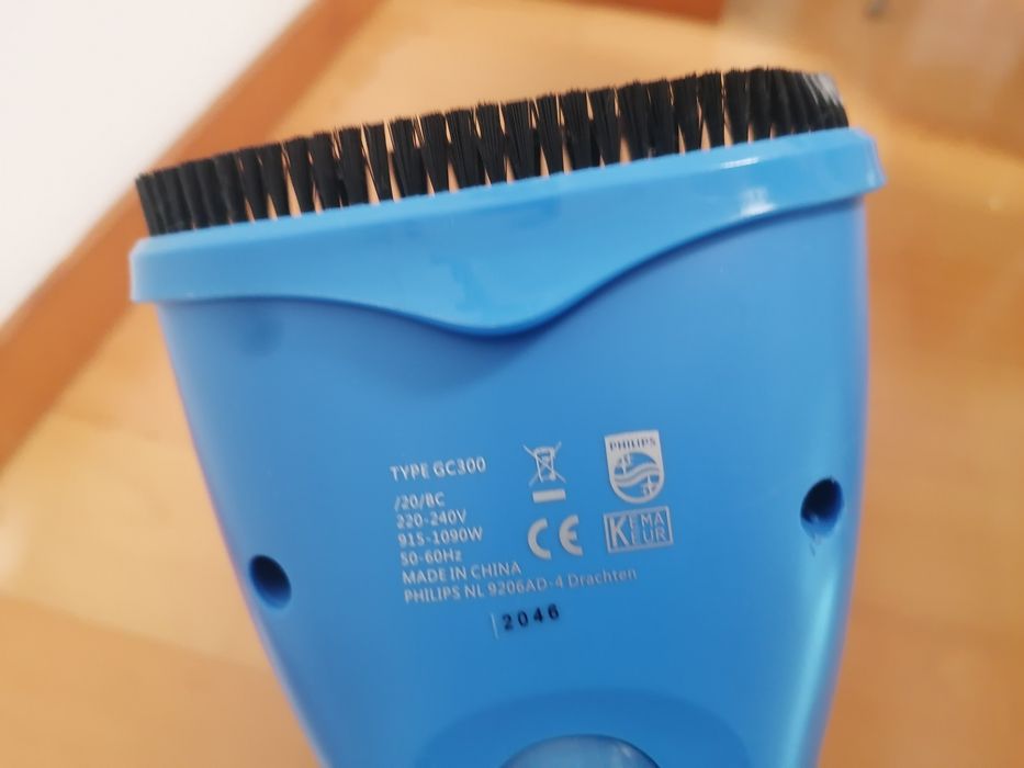 Vaporizador para roupa portátil, Philips GC/300
GC300/20