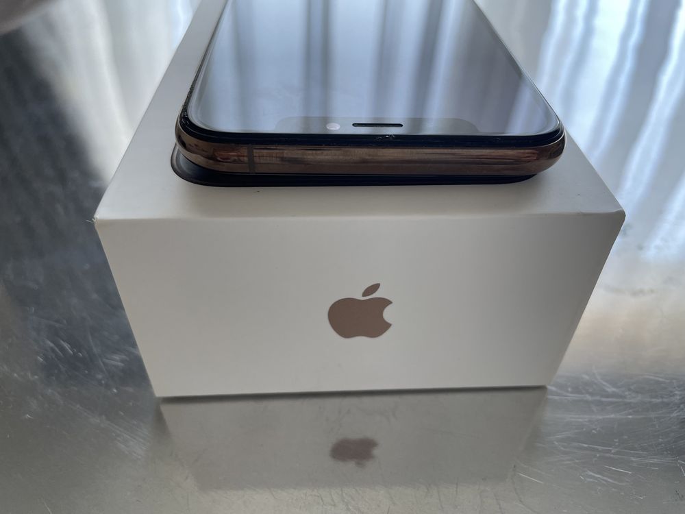 iPhone Xs 256 GB Gold Złoty