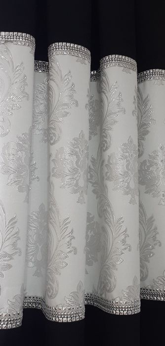 Firany zasłony czarne ze srebrnym ornamentem