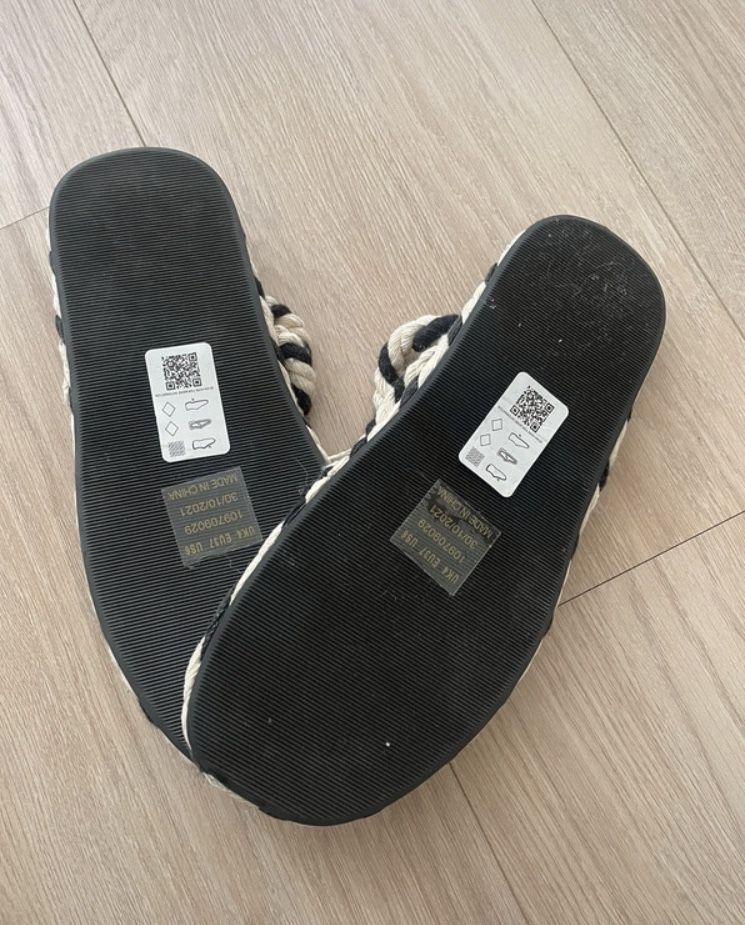 Sandálias / chinelos ASOS novos