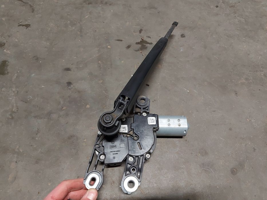 Silniczek Wycieraczki tył z Wycieraczką Vw T-Cross