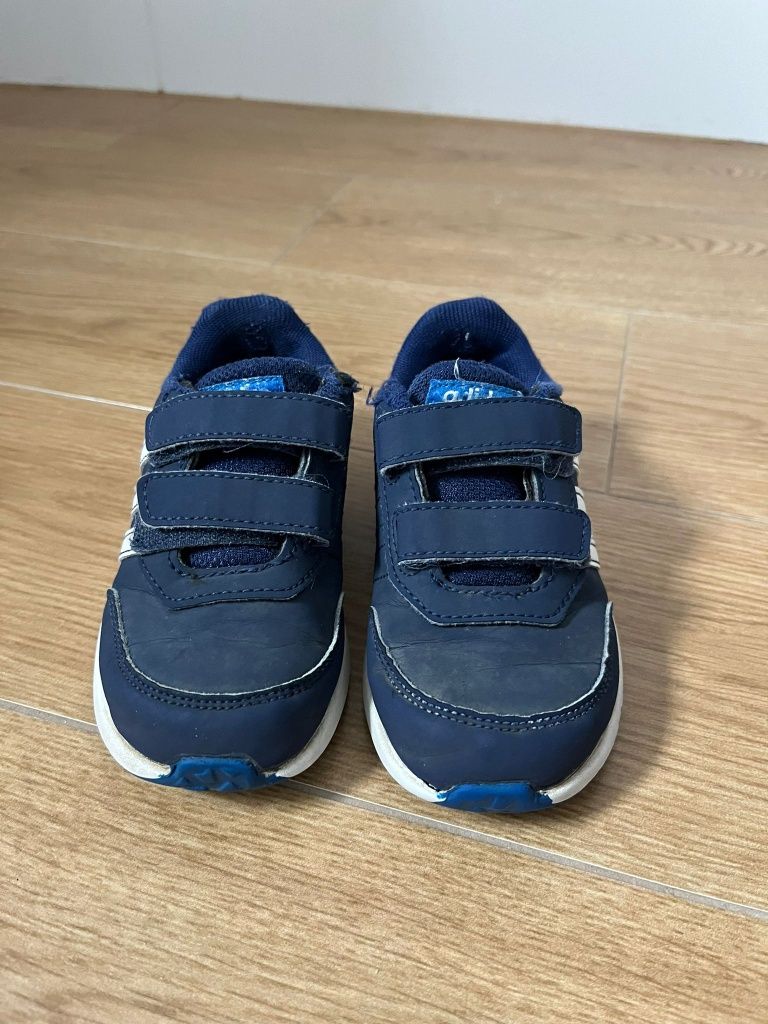 Buty Adidas r. 26