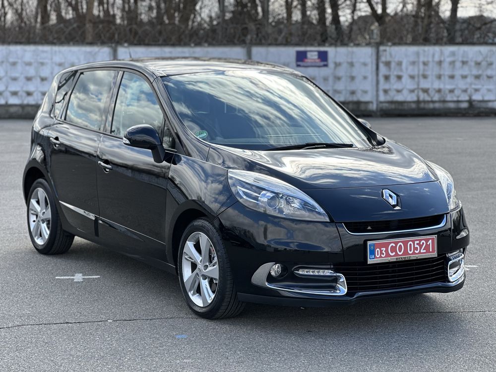 Renault scenic 2012