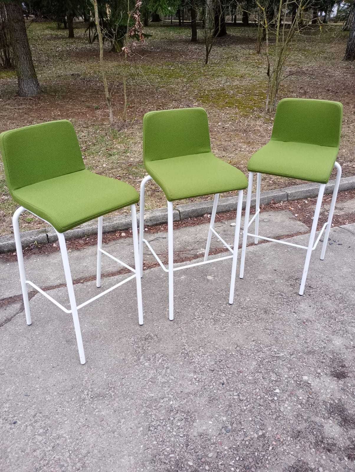 Hoker STEELCASE zielony z oparciem nogi białe 101 cm hokery