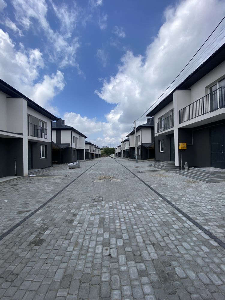 Продаж | Таунхаус біля Сихова, Зубра | 90+30 м² |