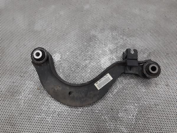 Braço de suspensão trás esquerdo VOLKSWAGEN Golf V (1K1)