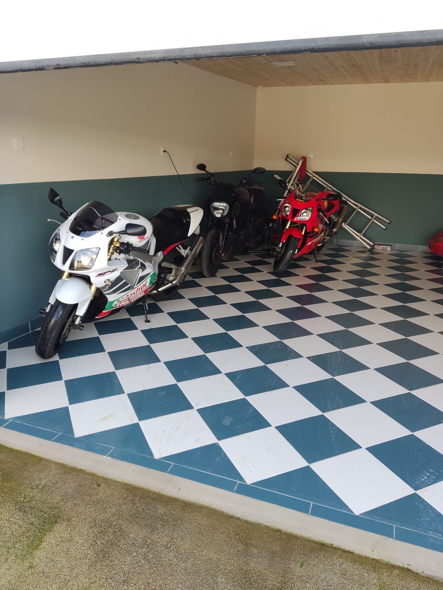 Honda VTR SP1/SP2