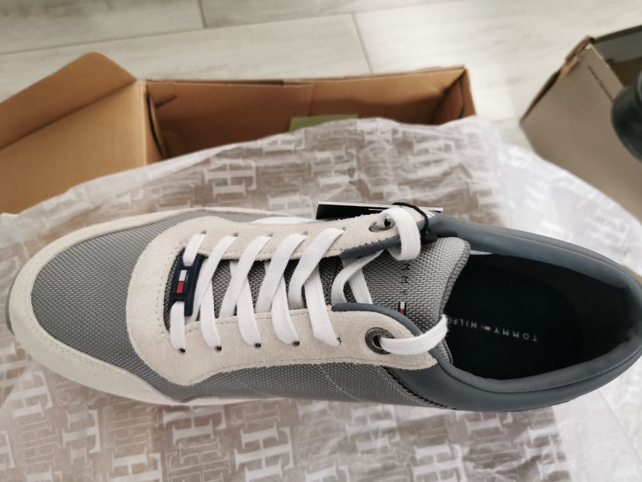 Buty tommy 43 nowe