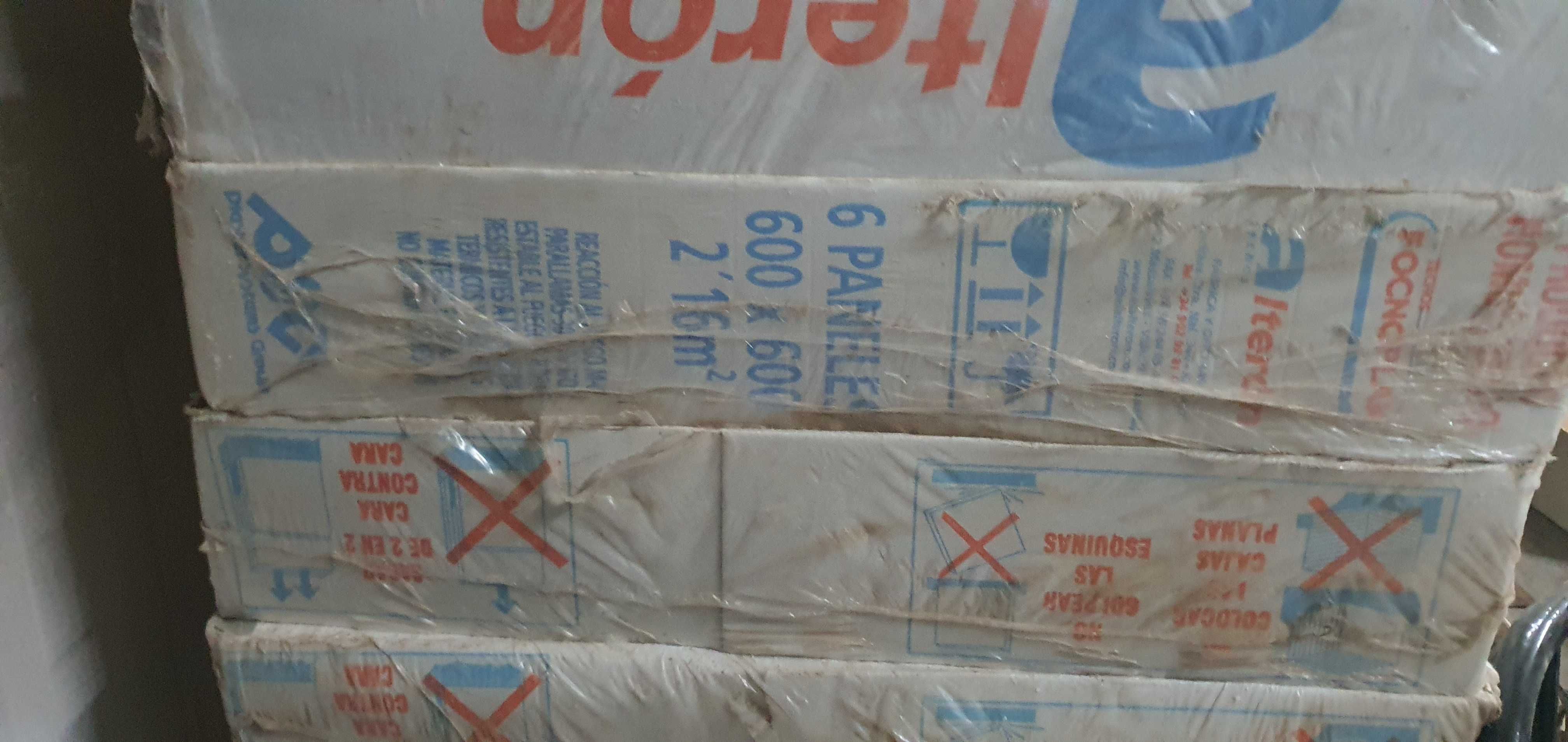 tectos em placas de gesso