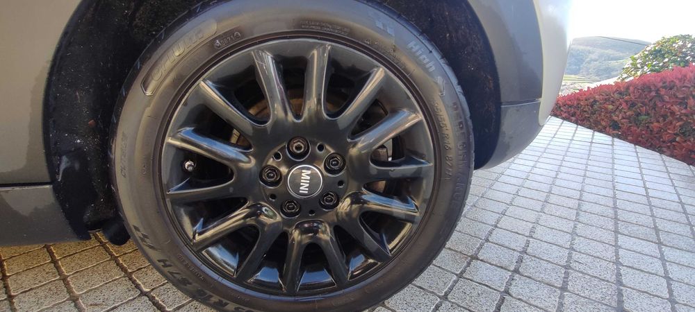 Mini Cooper D , como NOVO!!!