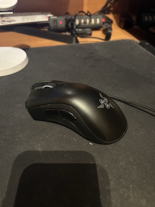 Rato Razer deathdader essential