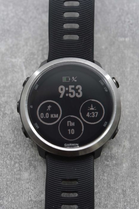 Garmin forerunner 645 music