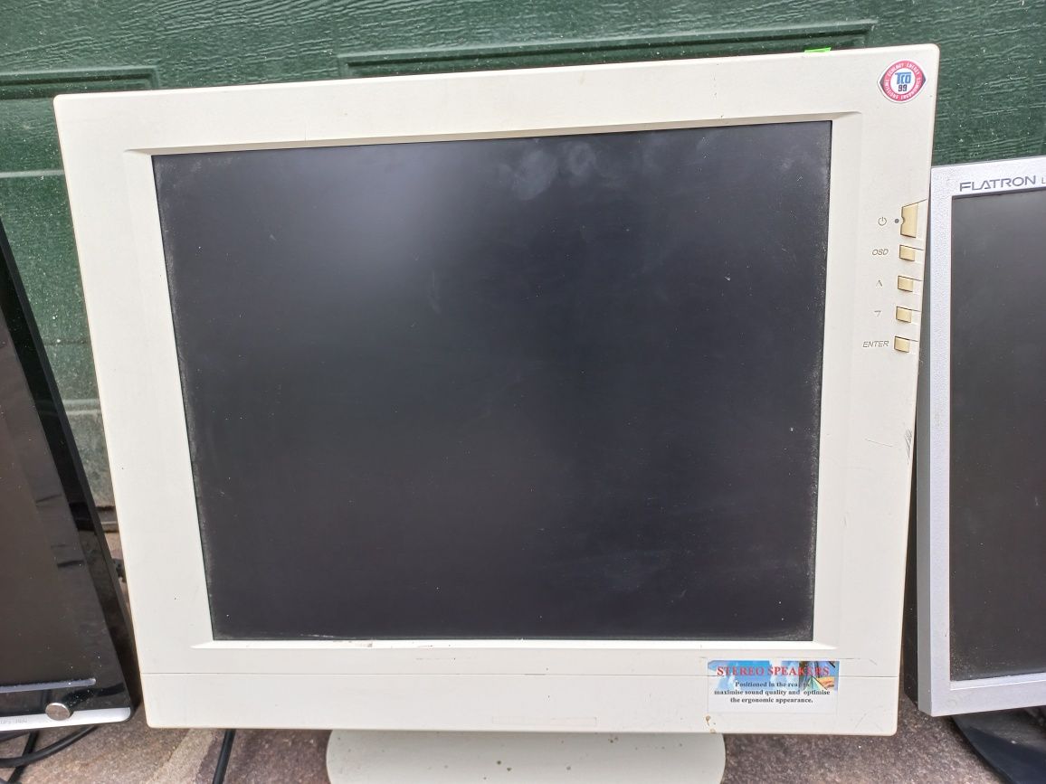 Monitor samsung 22 cale