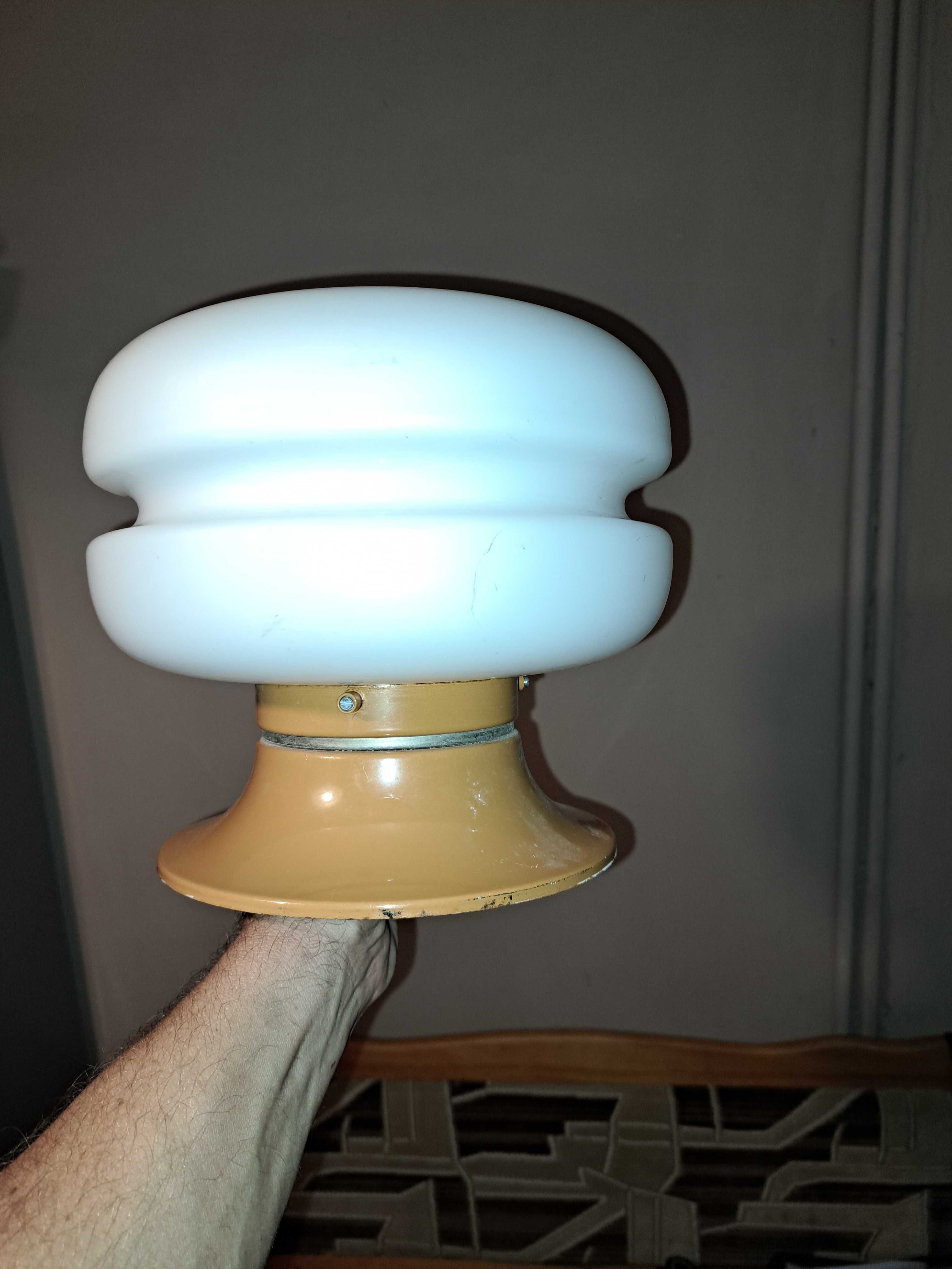 Retro lampa wiszaca przysufitowa z 60 tych lat firmy Napako
