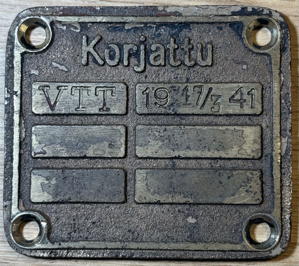 Tabliczka znamionowa od przodka - jaszcza łódkowego 1941 rok. Korjattu