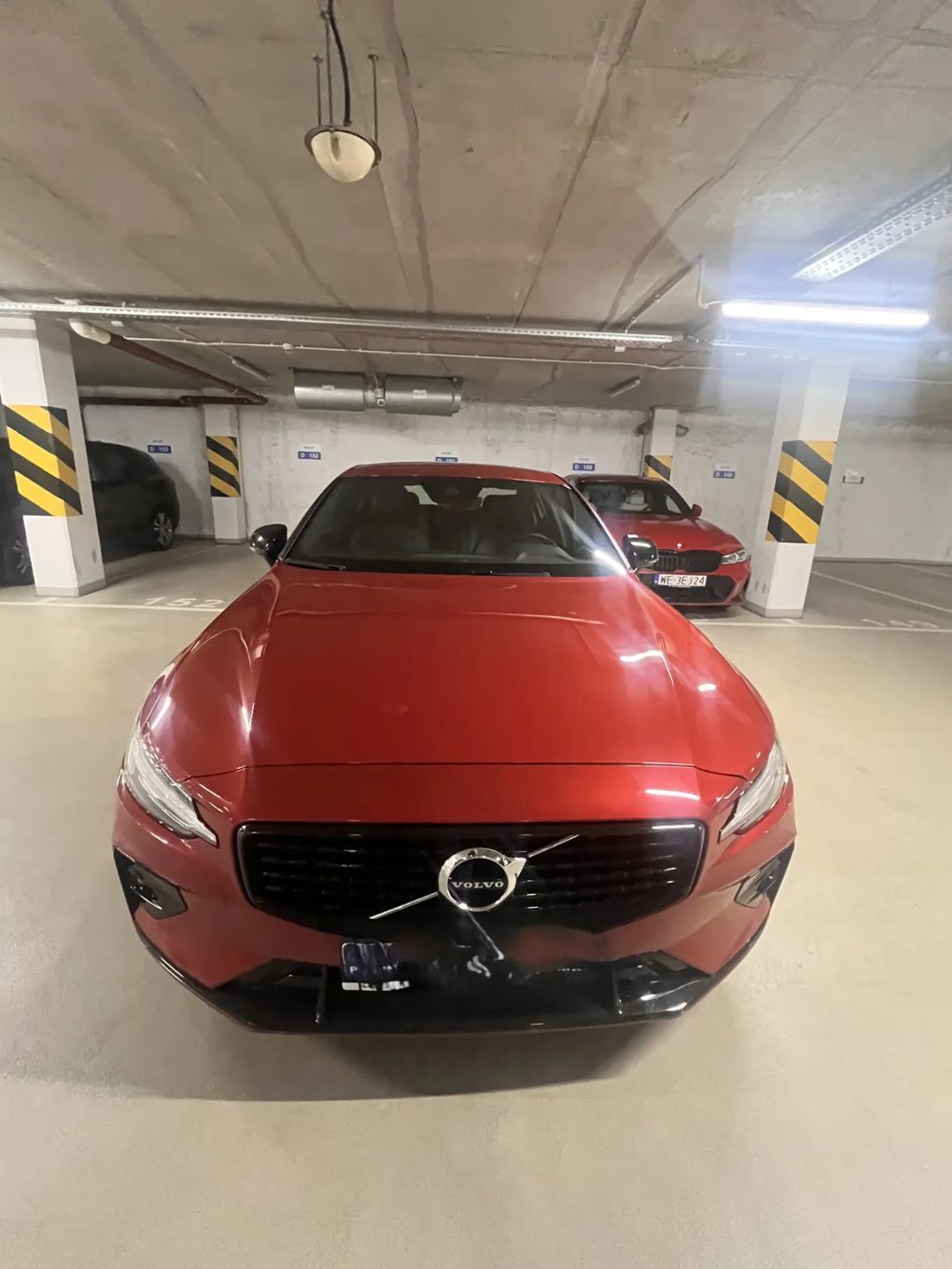 Volvo S60 Volvo S60 S60 B5 B AWD R-Design ( III generacja) sedan kolor czerwony