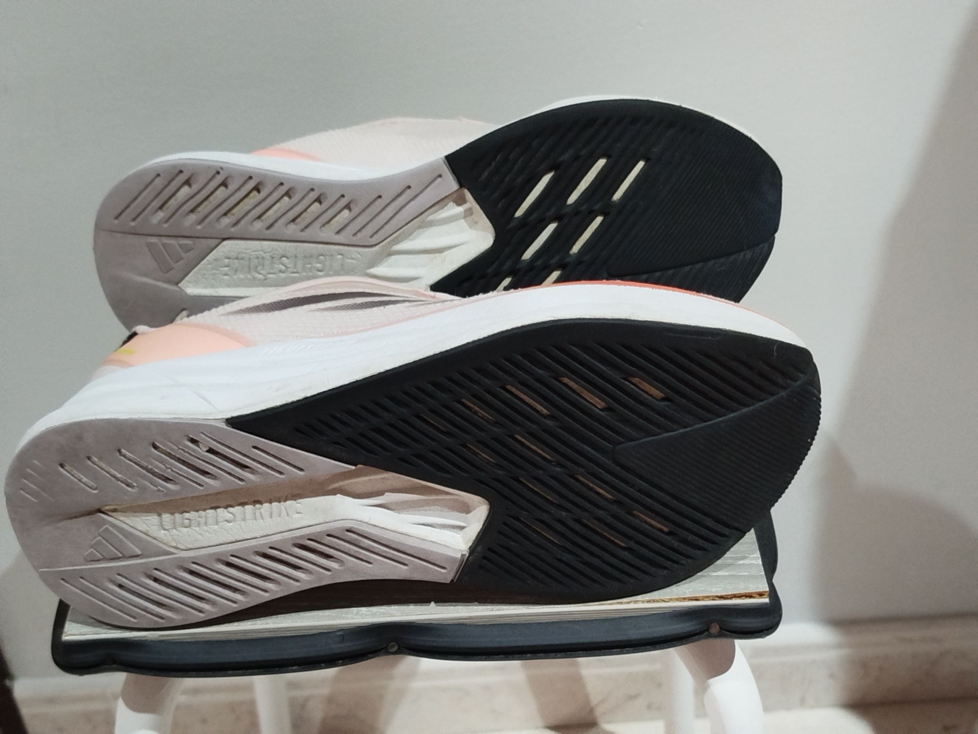 Tênis  Adidas corrida Senhora