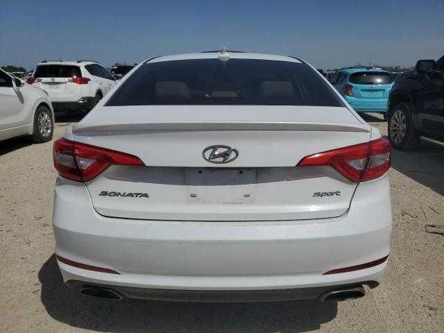 HYUNDAI SONATA SPORT 2016 року випуску