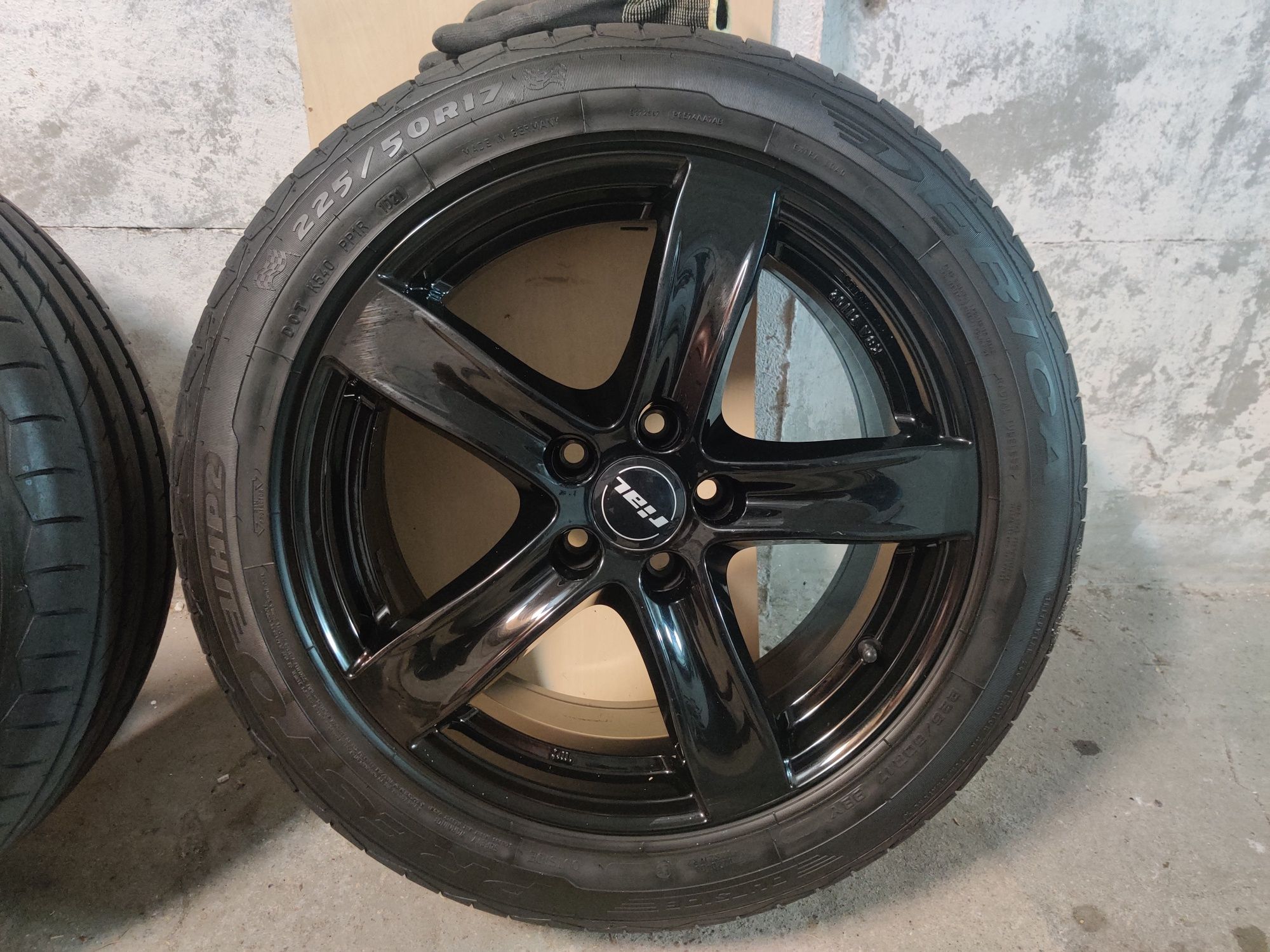 Felgi alu 5x108 r 17