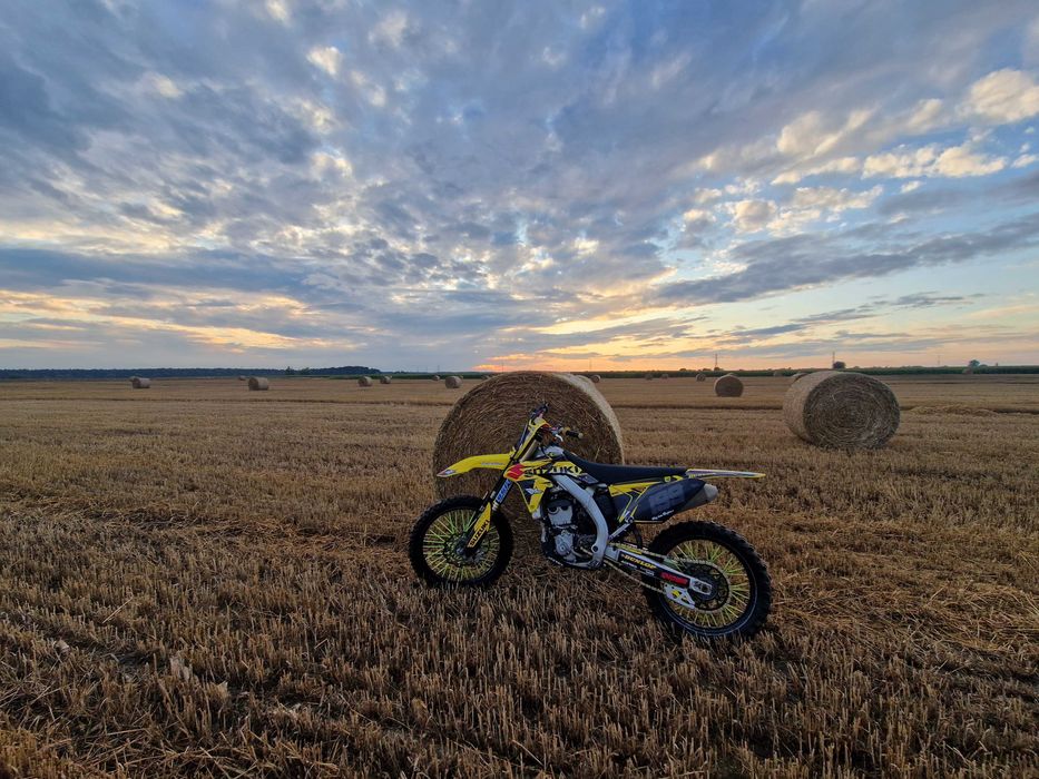 Suzuki RMZ 250, 2017 WTRYSK!