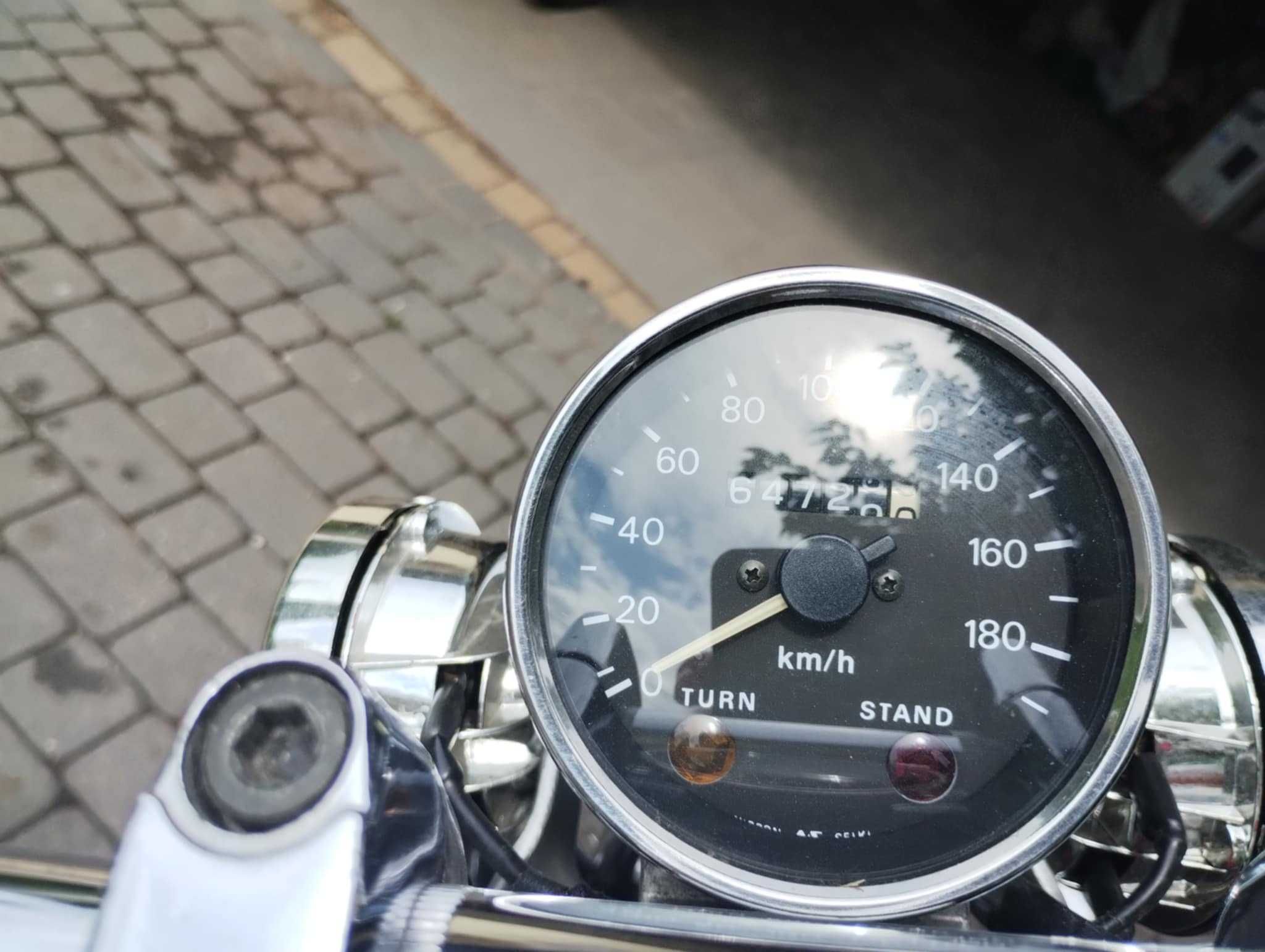 Suzuki Intruder VS750