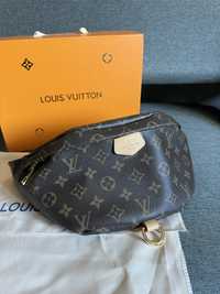 Bolsa Louis Vuitton bum bag