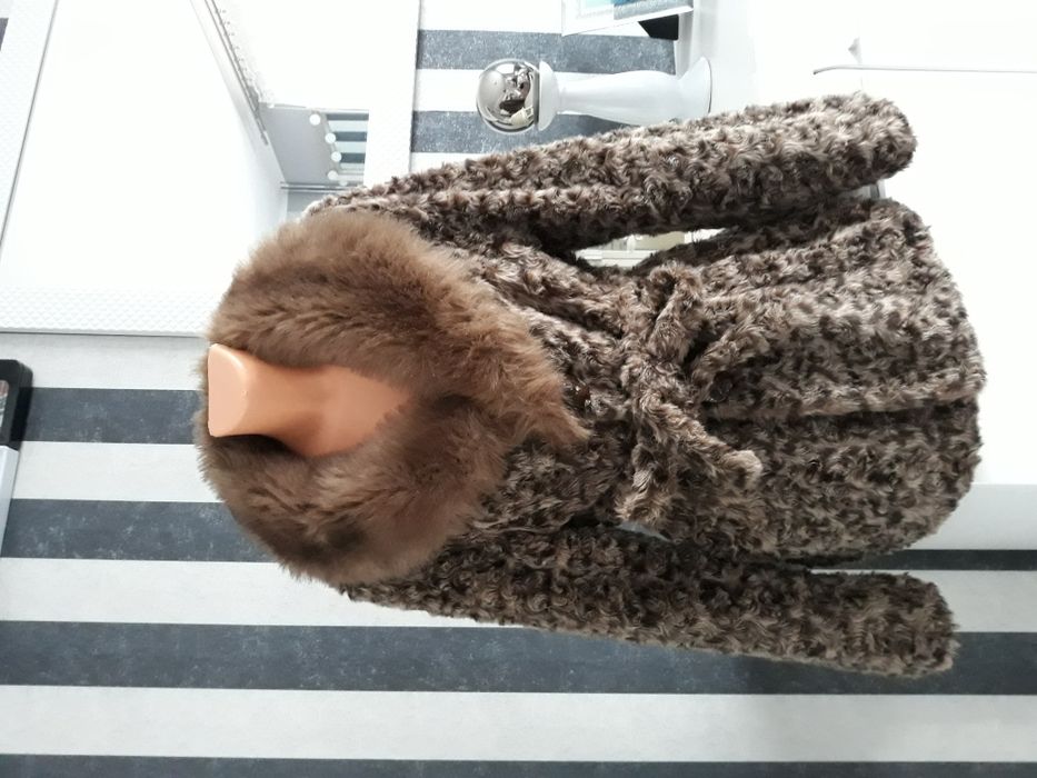 Kurtka/płaszcz rozm M/L.