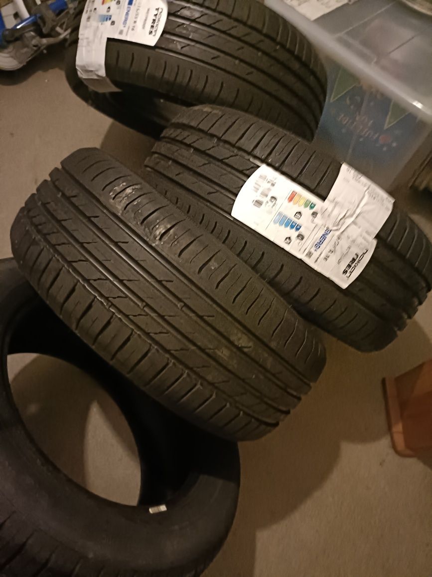 4 x Nokian 215/55 R 16 97V XL letnie