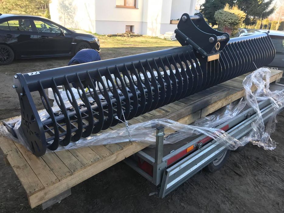 Łyżka kosząca GHEDINI 2 metry, melioracyjna do koparki. Ażurowa